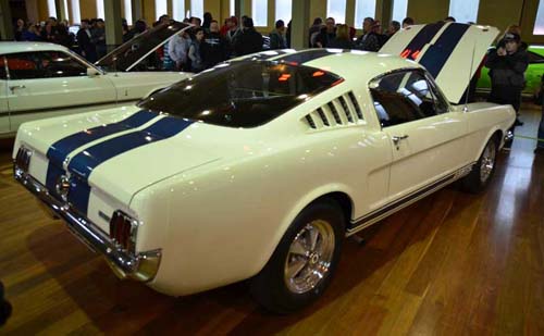 1965-Wimbledon-White-Shelby-GT-350b